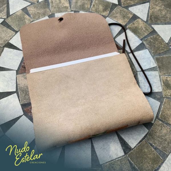 Libreta Viajero Artesanal color crema - Nudo Estelar